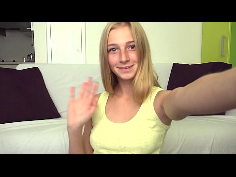 ❤️ Keď sa nudím, lenivo si masturbujem svoju ružovú kundičku Tvrdé porno na sk.trysex.ru ️❤