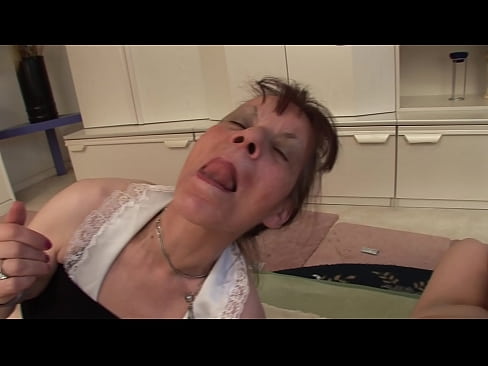 ❤️ Dve babičky a jeden dedko majú trojku Tvrdé porno na sk.trysex.ru ️❤