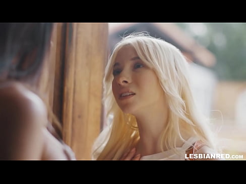 ❤️ Dievča príde domov o niekoľko mesiacov neskôr a skončí pri jedení kundičky svojej nevlastnej mamy Tvrdé porno na sk.trysex.ru ️❤